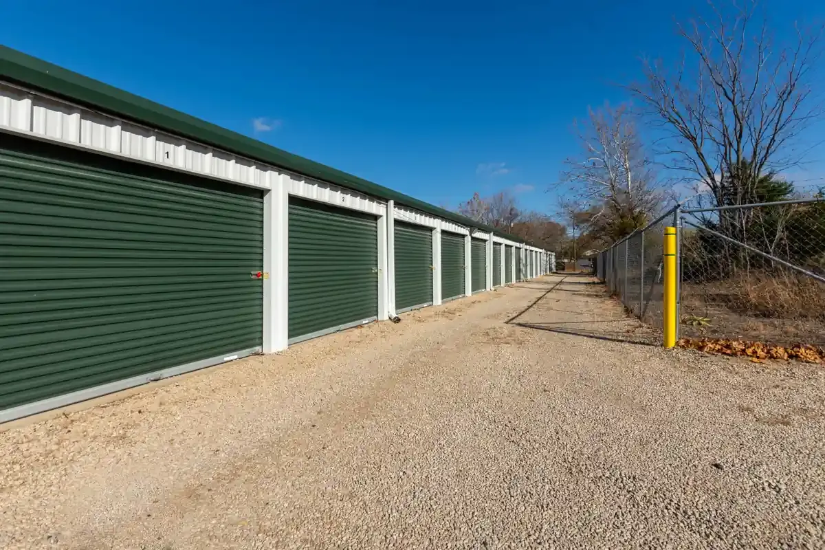 Drive up access KO Storage of Bonne Terre, MO